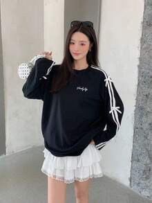 SHEIN 青少年女孩黑色针织返校拼色条纹宽松圆领插肩袖撞色丝带棕色蝴蝶结长袖甜美休闲 T 恤，Y2K，春秋冬，返校季 - 黑色 - 查看 3