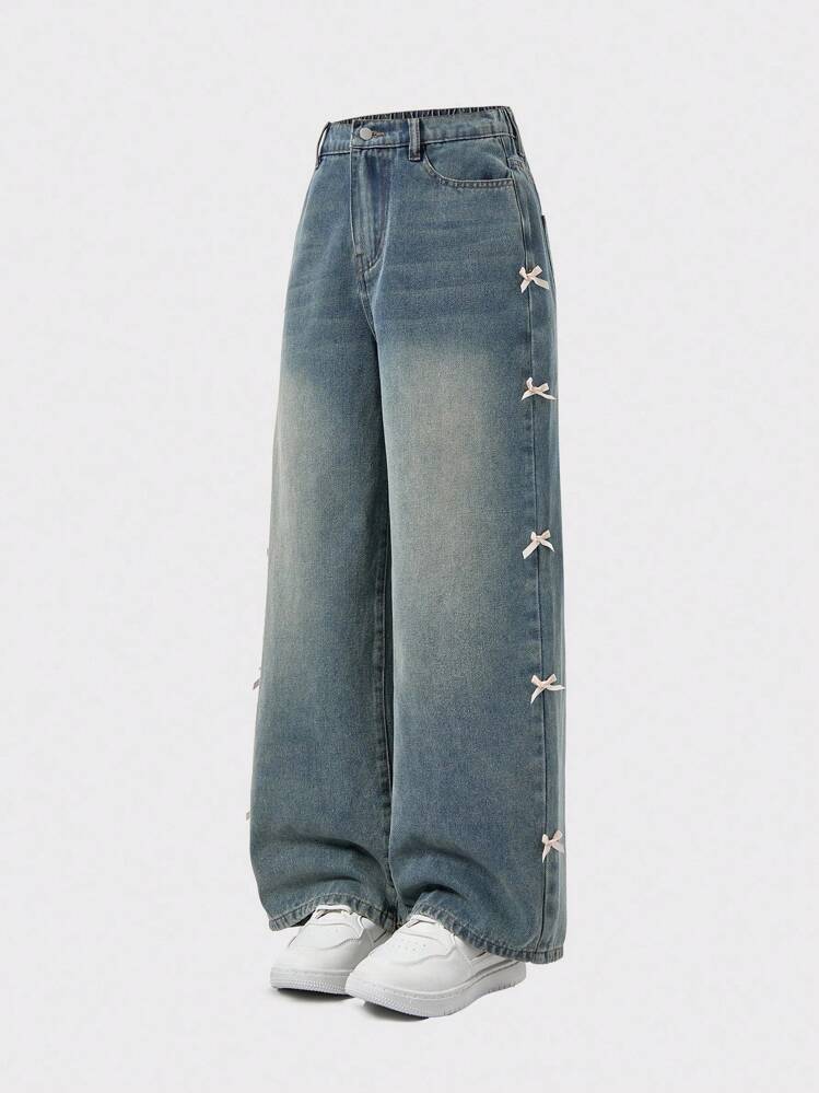 SHEIN 少女Y2K时尚阔腿牛仔裤，侧边蝴蝶结装饰设计，宽松牛仔裤，适合秋季返校街头风、音乐节、假日休闲装、街头时尚、日常休闲牛仔裤等各种场合。 - 淺色水洗藍 - 查看 5