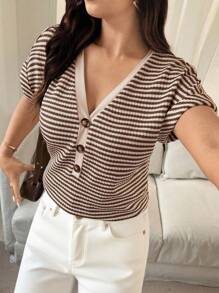 Vionelle Áo thun tay ngắn cổ chữ V kẻ sọc cỡ lớn cho nữ, phong cách nghỉ dưỡng giản dị lãng mạn thanh lịch - Cà phê nâu - Xem 4