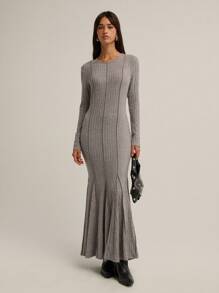 Nöista Nöista Grey Ribbed Knit Maxi Dress With Long Sleeves, Fitted Body, And Flared Hem Detail For A Modern Touch. Perfect For Elevating A Casual Look, Ideal For Cooler Days, And Comfortable For Everyday Wear.