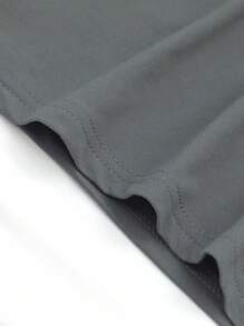 EMERY ROSE 女式圆领短袖T恤，带有鬼屋和蝙蝠印花，万圣节T恤，适合春夏季