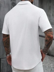 Manfinity Homme 男士白色衬衫，夏季款，灯芯绒压纹男士短袖休闲衬衫，纯色纹理面料常规款翻领短袖纽扣衬衫 - 白色 - 查看 2