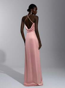 Elitara 优雅、浪漫、性感、极简、缎面、细肩带、露背、金属扣装饰、紧身、时尚、网红风格、节日、度假、生日派对、婚礼活动、伴娘礼服 - 珊瑚粉 - 查看 1