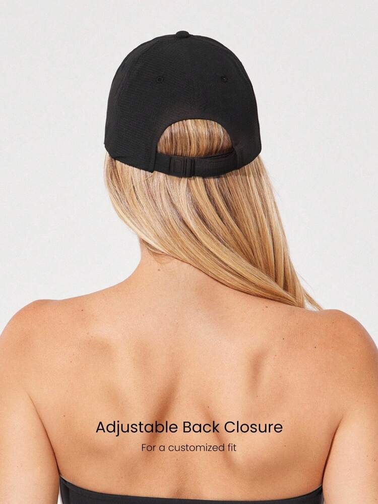 Casquette respirante légère et séchage rapide Glow Breeze avec imprimé réfléchissant. Idéale pour la gym, les entraînements, les activités quotidiennes et décontractées