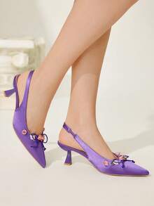 CUCCOO CHICEST Giày cao gót mũi nhọn thanh lịch dành cho nữ với họa tiết hoa hồng 3D, điểm nhấn nơ, gót nhọn, chất liệu satin, thích hợp cho những dịp trang trọng, tiệc tùng, hẹn hò, trà chiều, Halloween, màu tím - Màu tím - Xem 2