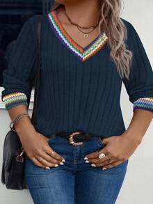 EMERY ROSE Women's V-Neck Patchwork Vintage Print Long Sleeve Plus Size Sweatshirt, Autumn/Winter Fall Cloth For Women