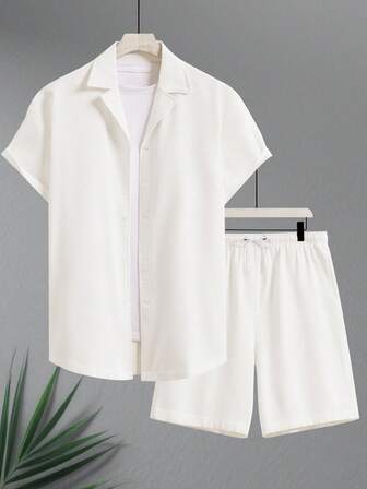 Manfinity KASUA Plus Size Men's Solid Color Short Sleeve Single-Breasted Top And Shorts Beach Outfit