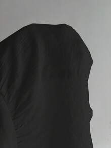 Elnivra 女士可爱纯色褶皱粉色吊带背心，夏季大学校园黑色上衣，黑色系带上衣，黑色吊带衫，黑色荷叶边上衣，可爱黑色上衣 - 黑色 - 查看 6