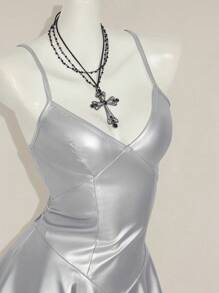 SHEIN ICON Y2K 女士酒红色 PU 皮革性感 V 领迷你连衣裙