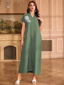 Al Najma Embroidered Collar Floral Raglan Sleeve Stand Collar Elegant Arabic Dress