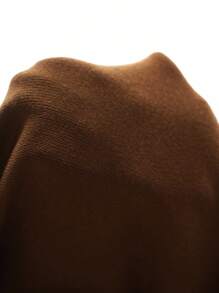 MaterniChic 孕妇纯色露肩长袖修身针织连衣裙 - 棕色 - 查看 6