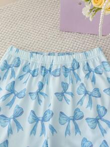 SHEIN Mädchen Tween Pyjama Set, hellblau mit Schmetterling Muster, Knopfleiste Langarm Oberteil und Hose, schwer entflammbare Stoffe, modisch & elegant