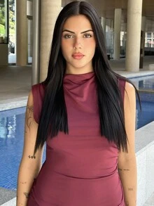 Lucia Bellido Vestido ajustado de color liso y plisado sin mangas - Burdeos - Ver 5