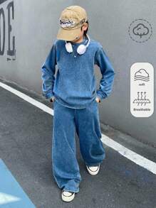 SHEIN 青少年男孩时尚休闲 Y2K 复古酷炫街头返校大学两件套，蓝色针织牛仔宽松长袖T恤搭配舒适宽松阔腿牛仔裤，适合儿童日常穿着，柔软舒适，也适合儿童秋冬季返校、返校节、锐舞派对、音乐节和海滩等场合，街头风校园服饰。 - 藍色 - 查看 1