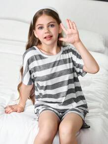 SHEIN 女童条纹印花休闲睡衣套装 - 彩色 - 查看 5