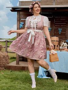 SHEIN Frenchy Plus Size Traditional Lace Patchwork Textured Jacquard Fabric A-Line Waist Cinched Square Neck Dress, Suitable For Oktoberfest, Dirndl,Fall Clothes For Women