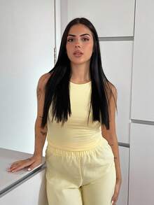 Lucia Bellido 女士休闲度假蓝色条纹低腰弹性下摆长裤 - 黃色 - 查看 3