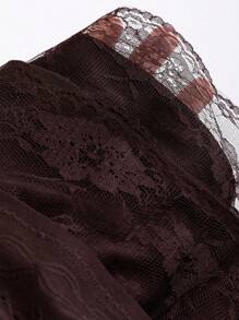 Sweetra Falda acampanada con volantes Y2K de tejido jacquard negro texturizado con encaje en contraste