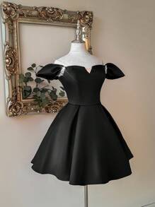 Lovelzi Elegant Black Satin Off Shoulder V-Neck Shoulder Luxury Three-Dimensional Rhinestone-Embellished A-Line Tutu Dress With Adjustable Straps On The Back, Suitable For Dates, Beach Vacations, Singles, Birthdays, Coming-Of-Age Ceremonies, Parties, Graduation Homecoming Season, Wedding Guests, Women Prom Dresses, Party Dress