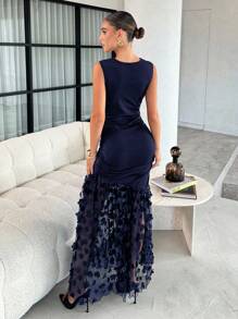 Lavishia Đầm dài ôm sát cổ tròn không tay họa tiết hoa 3D bằng lưới dệt kim đàn hồi màu đen dành cho nữ - Màu xanh hải quân - Xem 2