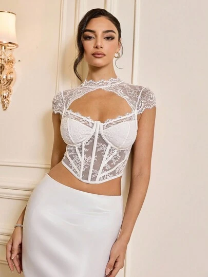 Glamine Charm 女士时尚约会派对情人节蕾丝镂空紧身胸衣上衣适合节日派对服装