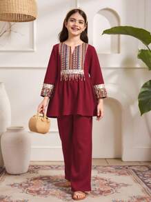 SHEIN Leap Crew Tween Girl Loose Modest Holiday Floral Spliced Collar Shirt And Relaxed Pants 2 Pieces Set - Burgundy - View 1
