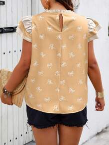 SHEIN Clasi Plus Size Random Print Ruffled Hem Summer Casual Short Sleeve Shirt - Khaki - View 2