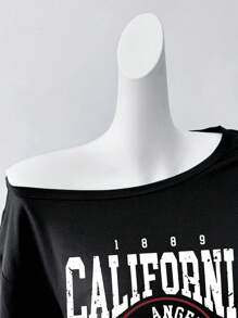 复古美式少女露肩 T 恤，加州元素印花，宽松舒适，百搭，青春活力的学生休闲装，复古风上衣