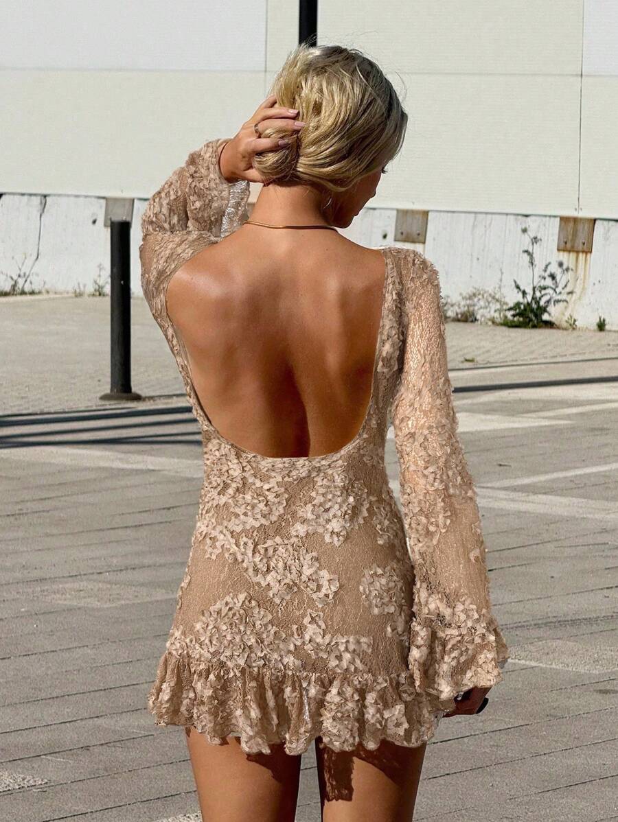 SHEIN ICON Damen neue elegantes rückenfreies Spitze-Patchwork Minikleid, cremefarbener Einfarbig