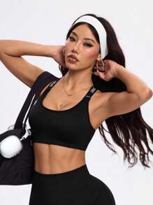 Easithlete Sutiã Esportivo Ativewear de Moda com Impressão de Letras e Costas Abertas, Verão - Preto - Visão 4