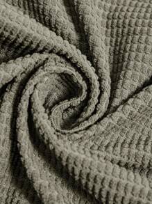 SHEIN LUNE Plus Size Fall Clothes Women Solid Color Minimalist Casual Long Sleeve Jacket Fall Jackets & Fall Women Clothes Winter Clothes Fall Back To School Kawaii Streetwear Women Vintage Clothes Grunge Basic Techno Stylish Plus Size Women's Khaki Casual Jacket Featuring A Classic Lapel Neckline And Extra, Long Sleeves With Gathered Cuffs. This Short Woven Outerwear Includes A Functional Drawstring Waist For A Flattering Fit Basic Back To School Autumn Going Out Tracksuit Crop Tops