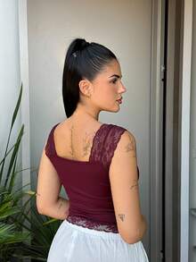 Lucia Bellido Lace Trim Lace-Up Fitted Sleeveless Tank Top For Women - Burgundy - View 2