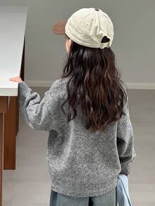 DAZY 年轻女孩休闲日常通勤蝴蝶图案落肩宽松套头毛衣，秋冬