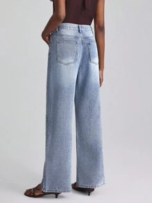 Slaydiva 女式蝴蝶镂空刺绣水钻装饰牛仔裤 - 淺色水洗藍 - 查看 2