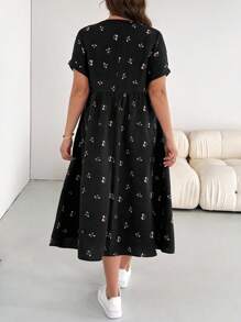 SHEIN Essnce 大码女式婴儿连衣裙、宽松连衣裙、夏季短袖连衣裙、宽松舒适的大码服装、印花连衣裙、度假连衣裙、女士休闲连衣裙、返校节连衣裙、女士休闲连衣裙、教堂连衣裙、休闲连衣裙、教师装、大码泡泡裙、秋季女士服装、工作服、外出服、休闲连衣裙 - 黑色 - 查看 2