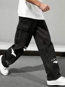 Manfinity EMRG Men Casual Bat Print Straight Leg Cargo Pants Men Black Cargo Pants With Bat Graphic Black Graphic Sweatpants Men Streetwear Cargo Pants Bat Print Pants Men Graphic Pants Halloween - Black - View 5