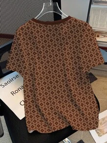 SHEIN 女士圆领图案印花 T 恤 - 休闲圆领上衣 - 轻盈 T 恤，适合所有季节 - 咖啡棕 - 查看 2