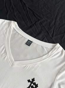 StreetHx 女式夏季 V 领修身 T 恤，带十字刺绣，朋克亚文化动漫刺绣短袖 V 领 T 恤 - 黑色 - 查看 4