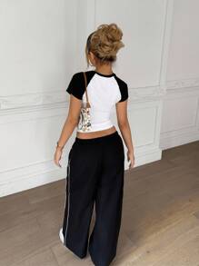 SHEIN Teen Girl Casual Comfortable Round Neck Patchwork Contrast Color T-Shirt And Pants Set