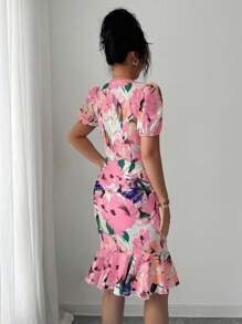 Elenzga Robe élégante et romantique à col carré et volants avec imprimé floral, pour femmes