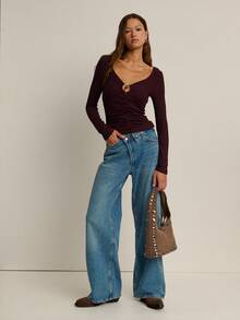 Nöista Plum-Rib Ruched Keyhole Top. Ideal For Fall Women Clothes, Going-Out Outfits, Back-To-School Teacher Layers, Or Winter Date-Night Looks-Effortlessly Flattering All Season. - Burgundy - View 8