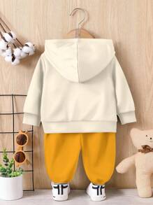 SHEIN 男婴休闲宽松舒适卡通动物可爱风格狮子熊运动图形字母印花涂鸦针织柔软连帽卫衣和裤子套装，适合秋冬季 - 彩色 - 查看 3