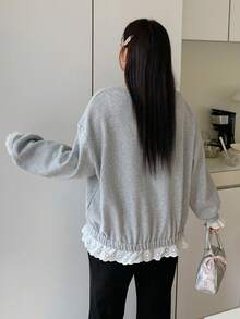 Dazy Plus 秋季大码女款纯色圆领长袖蕾丝拼布休闲套头衫 - 灰色 - 查看 2