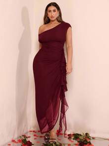 SHEIN BAE Plus Size Asymmetrical Shoulder Ruched Slit Flounce Elegant Fitted Dress, Formal Party Dress, Suitable For Summer, Birthday, Valentine's Day/ Plus Size Burgundy Formal Dress/ Plus Size Ruffled Dress/ Plus Size Elegant Dress/ Plus Size Asymmetrical Dress/ - Burgundy - View 6