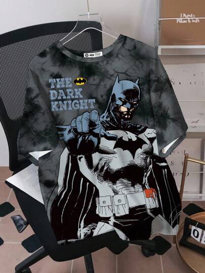 BATMAN X SHEIN 圆领短袖夏季舒适休闲扎染街头英文字母图案男士全印花T恤