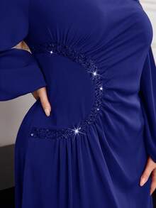 Modelyn 加大码纯色荷叶边不对称领口优雅长袖连衣裙，适合圣诞节勃艮第红加大码连衣裙加大码优雅连衣裙红色加大码连衣裙长款晚礼服 - 寶藍色 - 查看 7