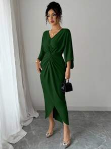 Elenzga 优雅针织高弹力蝙蝠袖V领扭纹设计女式中长连衣裙 - 墨綠色 - 查看 5