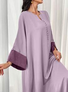 Al Najma 女式 V 领撞色喇叭袖阿拉伯长裙，端庄优雅的全罩式长裙，适合日常休闲/节日/晚会/婚礼宾客 - 紫色 - 查看 4