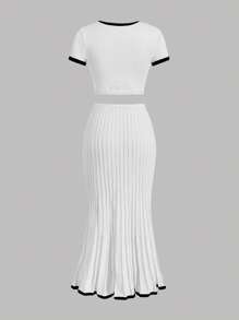 Firerie Conjunto de dos piezas de blusa de manga corta y falda de contraste de color negro y blanco, conjunto de otoño para mujer, conjuntos de faldas de otoño, suéteres de otoño, conjuntos de dos piezas para mujer, ropa de maestra, perfecto para uso diario, ir y venir, citas, temporada de vuelta al colegio