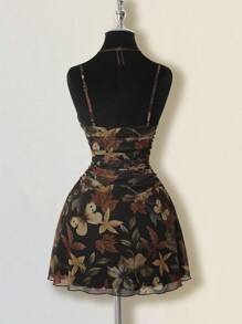 SHEIN ICON Women's Vintage Maple Leaf Print Pleated Mini Dress, Suitable For Summer Vacation, Back To School Clothes Floral Print Dress Butterfly Print Dress,Party Dress Fall Dress Autumn Dress Earth Tone Dress